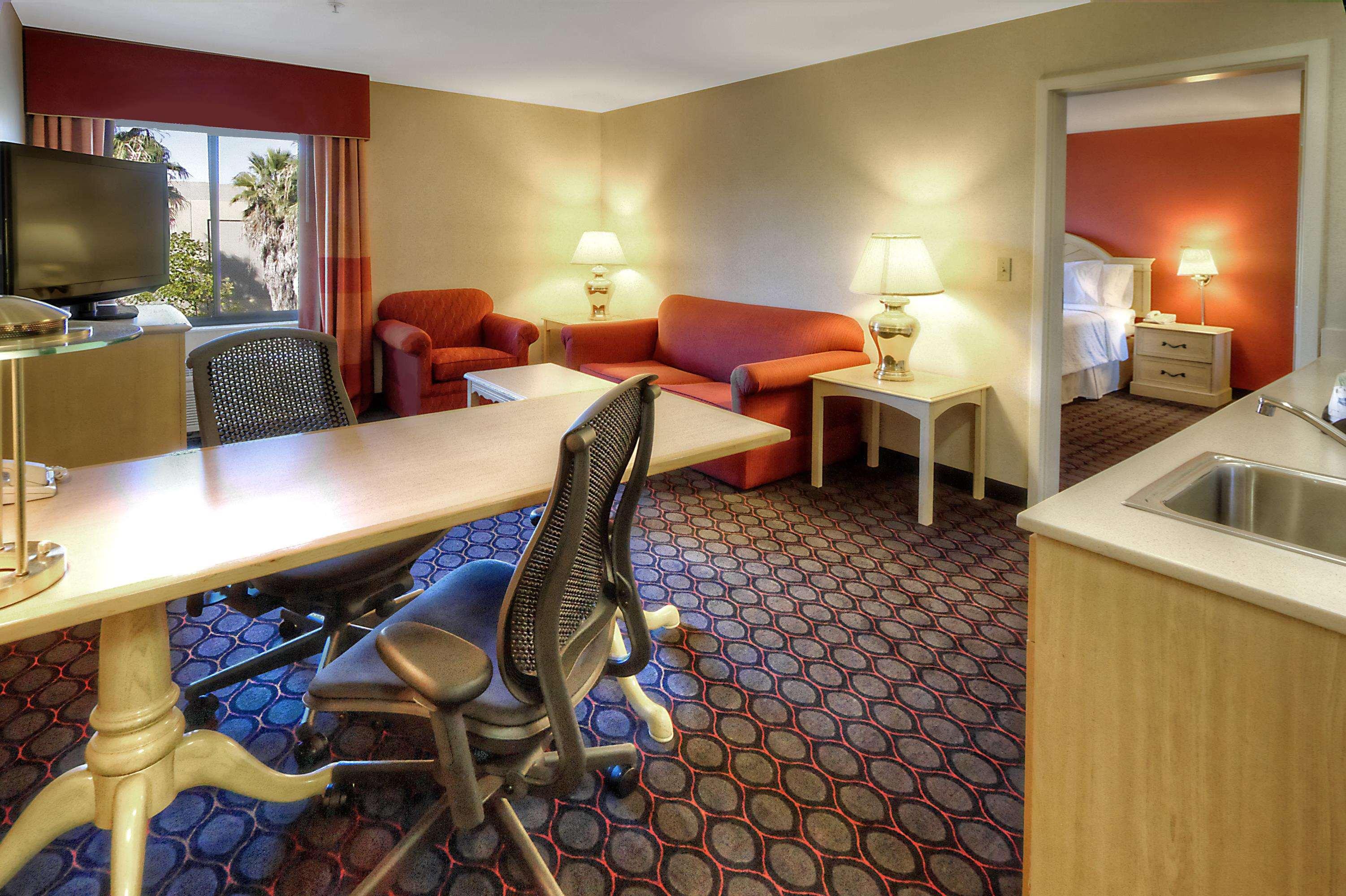 Hampton Inn Фремонт Экстерьер фото