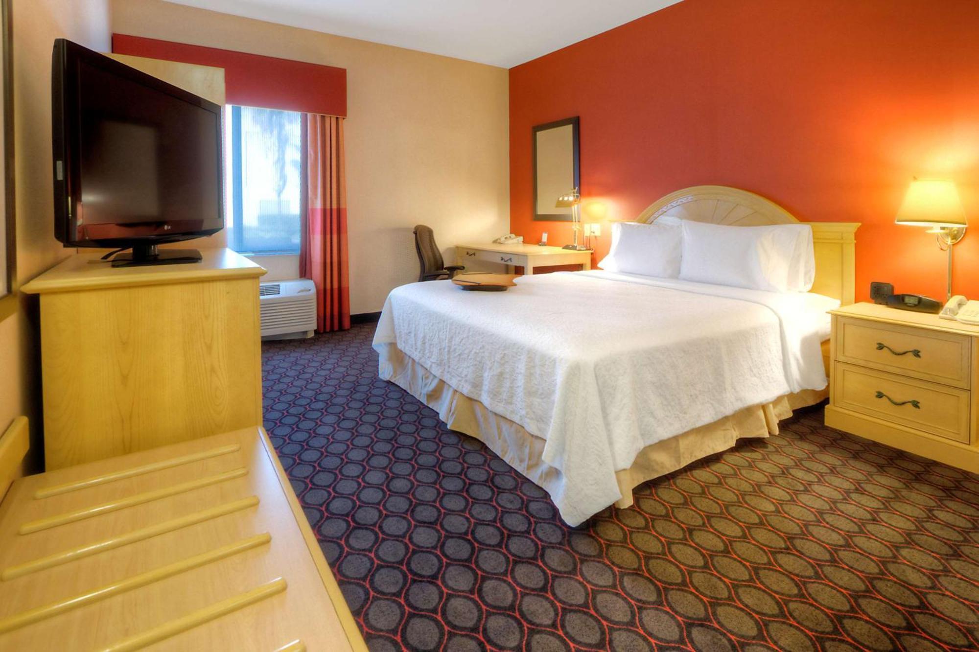 Hampton Inn Фремонт Экстерьер фото